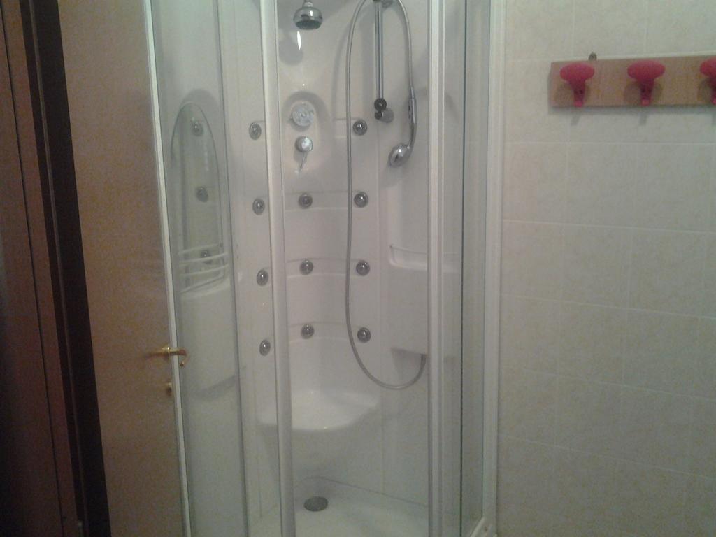 B&B La Vela Viadana Ruang foto