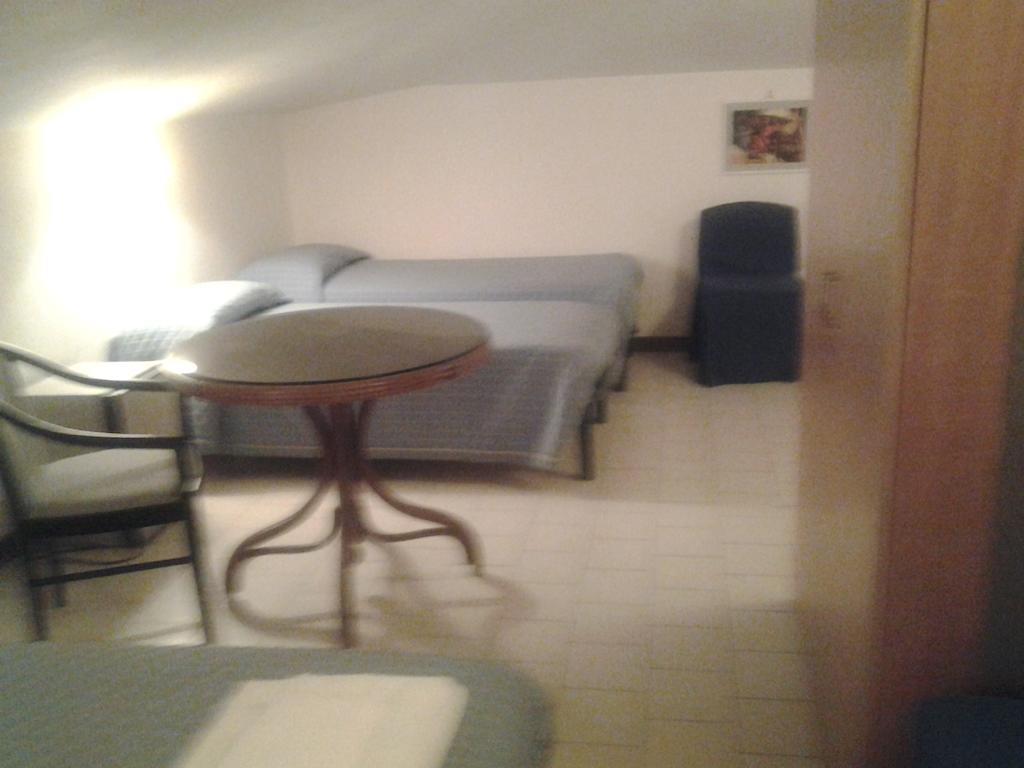 B&B La Vela Viadana Ruang foto
