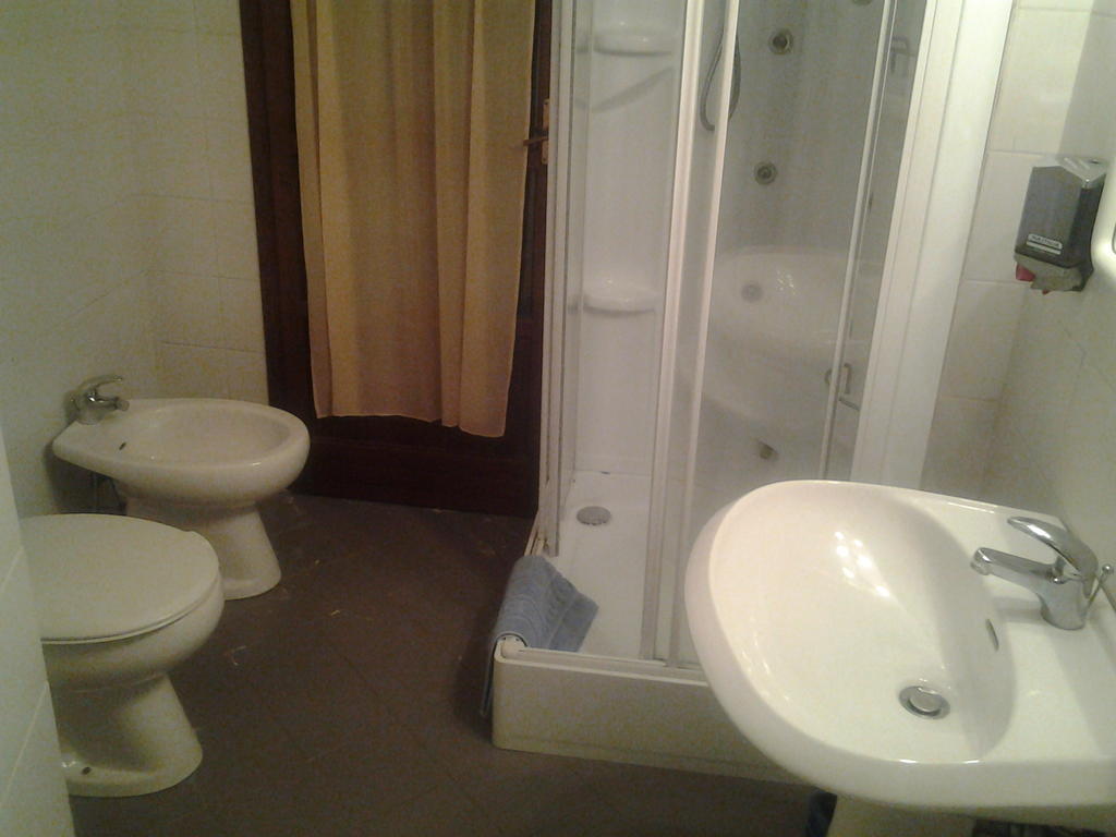 B&B La Vela Viadana Ruang foto
